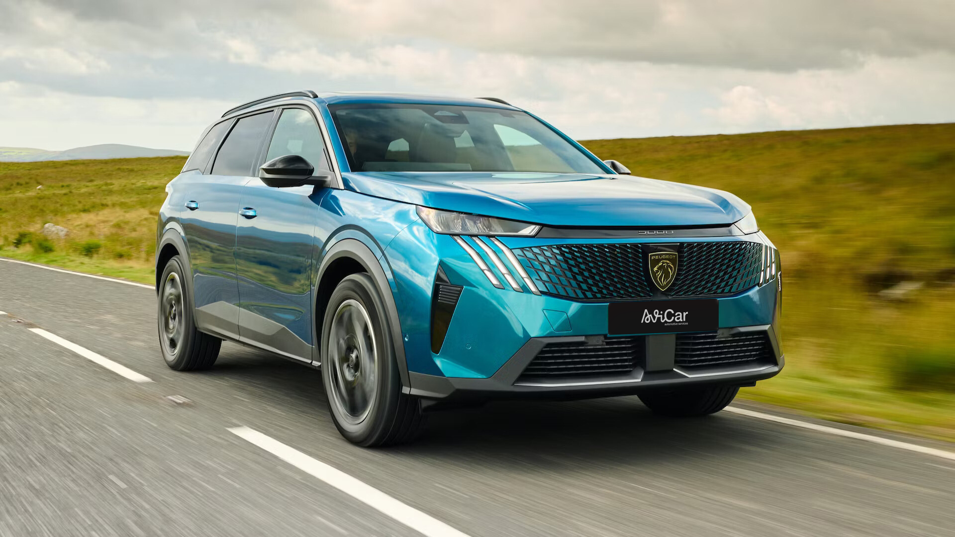 Peugeot 5008 Premium Rental in Lisbon, Comporta, Marbela, Champs Élysées - AviCar